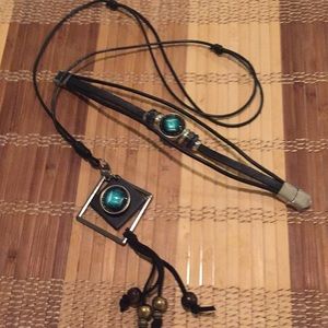 Necklace and bracelet set leather and silver tone